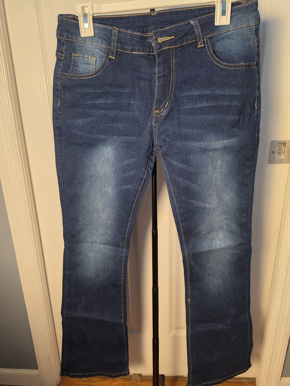 Classic Stretch Women's Blue Jeans Large Nwot
